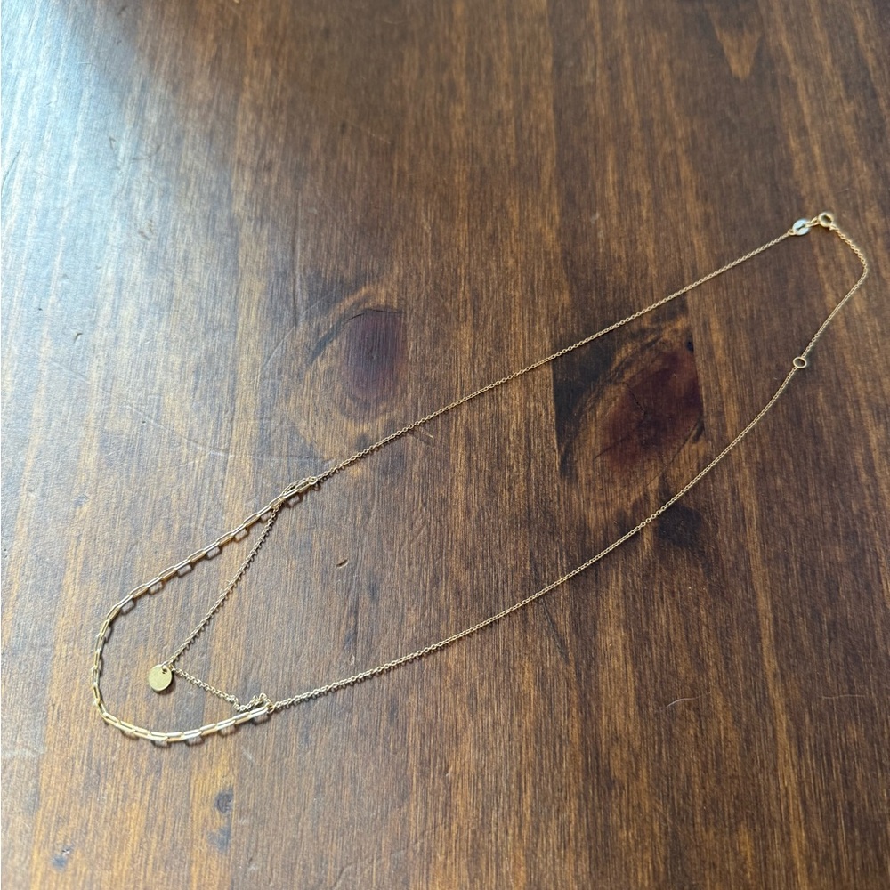 Elegant Gold Necklace